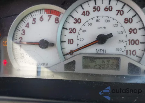 2008 Toyota Corolla S z USA, uszkodzony, nr VIN 2T1BR32E58C872135